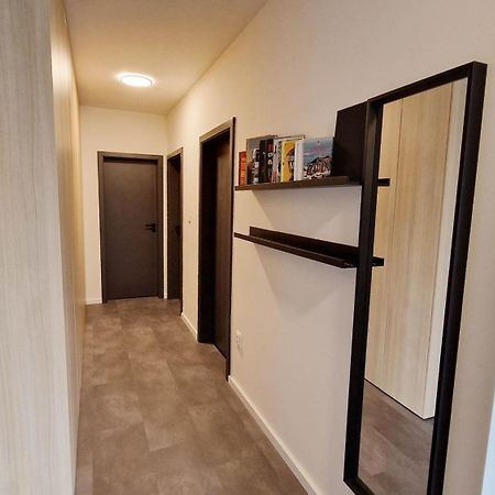 Hillshome - 84M2 Moderny Byt S Terasou Aj Saunou Liptovský Mikuláš エクステリア 写真